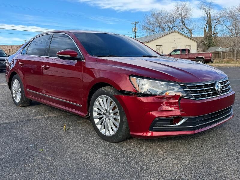 2017 VOLKSWAGEN Passat