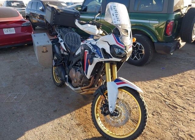 2017 HONDA CRF1000