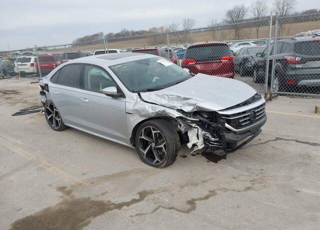 2020 VOLKSWAGEN Passat