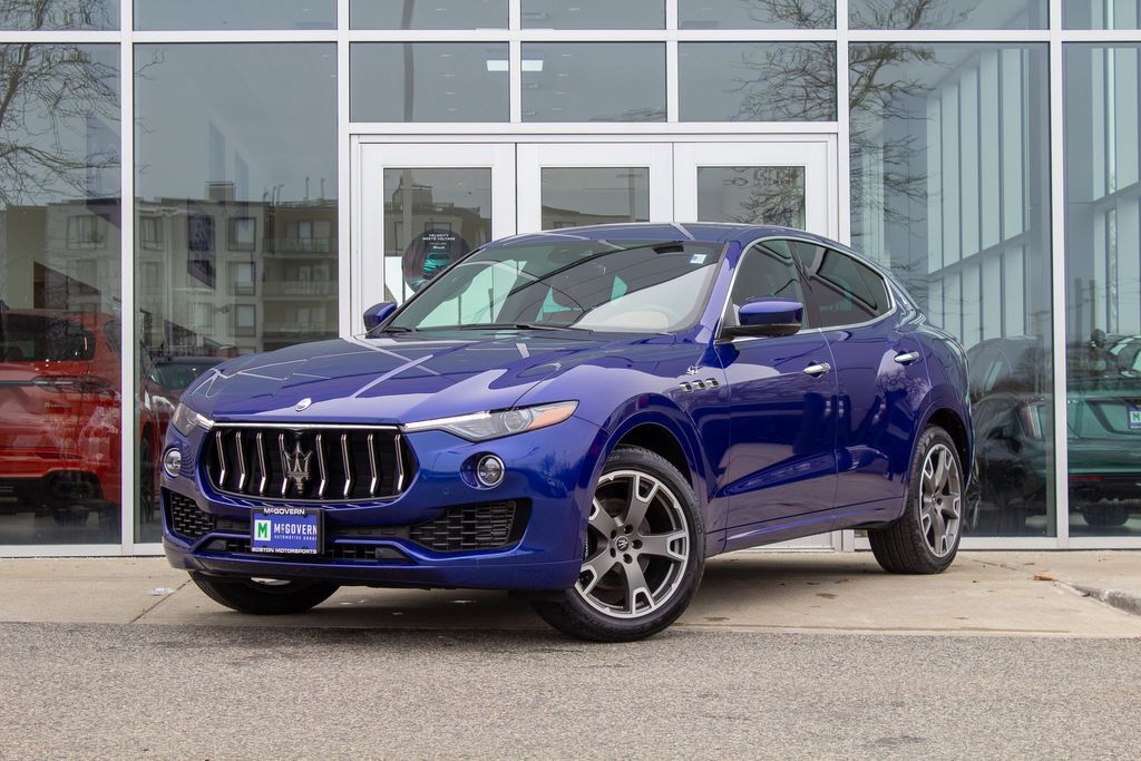 2023 MASERATI Levante