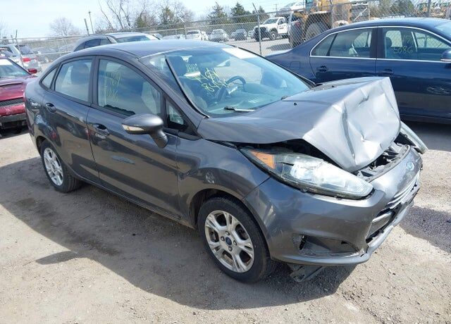 2015 FORD Fiesta