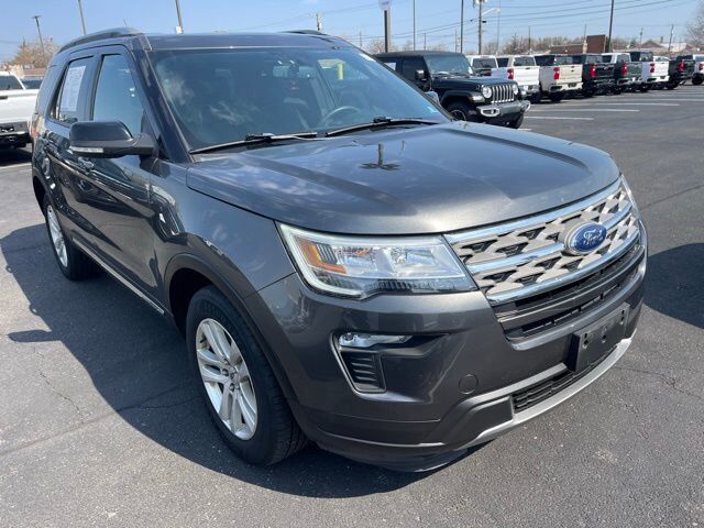2018 FORD Explorer
