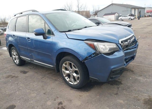 2017 SUBARU Forester