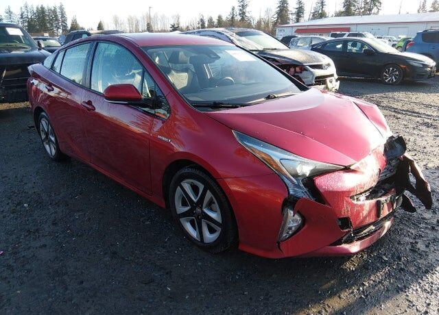 2018 TOYOTA PRIUS