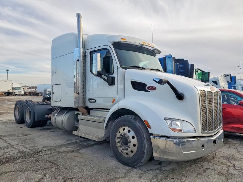 2019 PETERBILT 579
