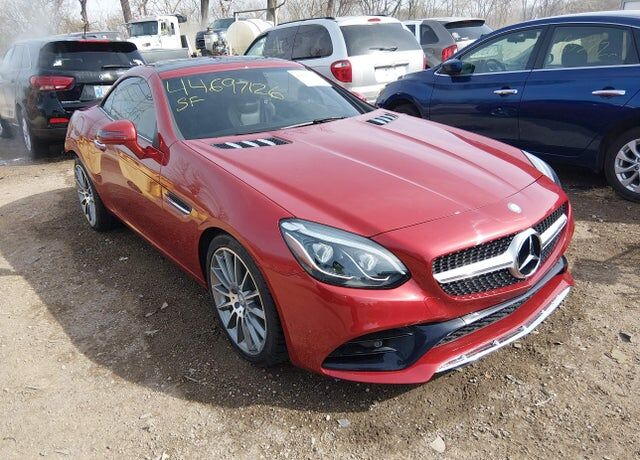 2017 MERCEDES-BENZ SLC-Class