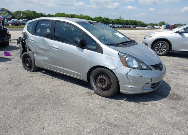 2011 HONDA Fit