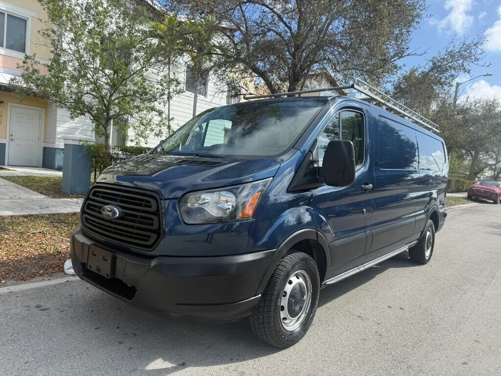 2019 FORD Transit