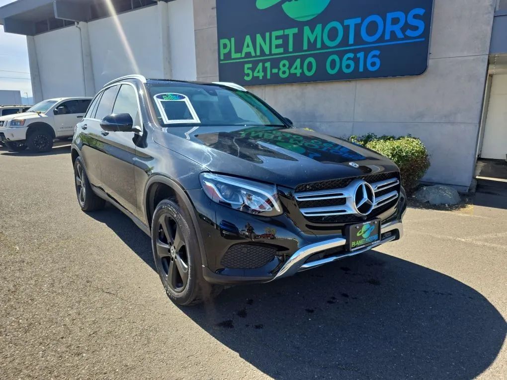 2019 MERCEDES-BENZ GLC-Class