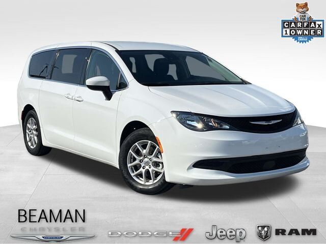2023 CHRYSLER Voyager