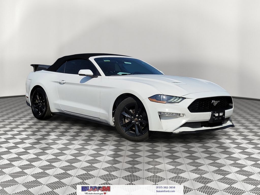 2020 FORD Mustang