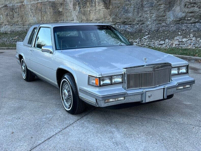 1986 CADILLAC Deville