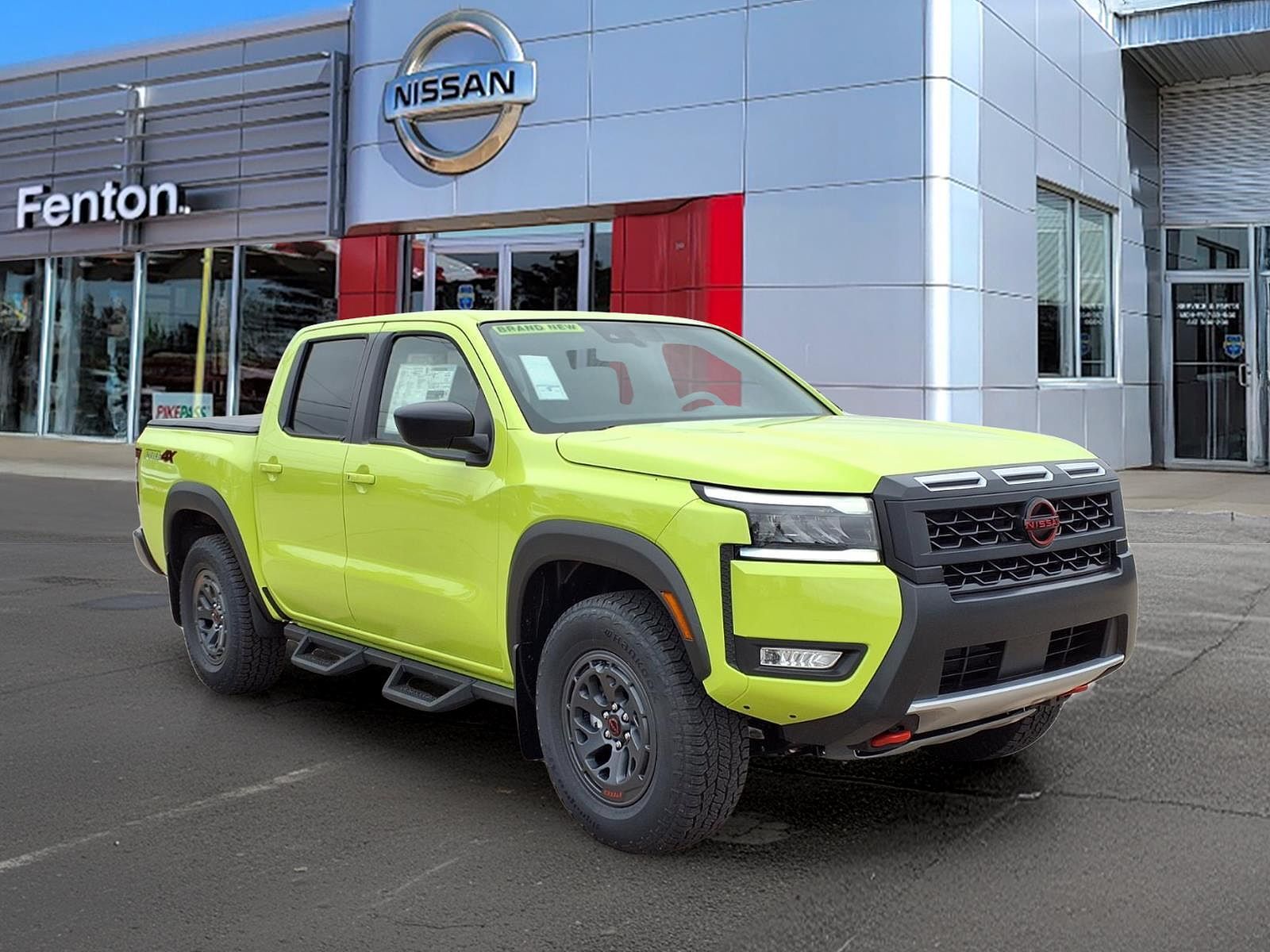 2026 NISSAN Frontier