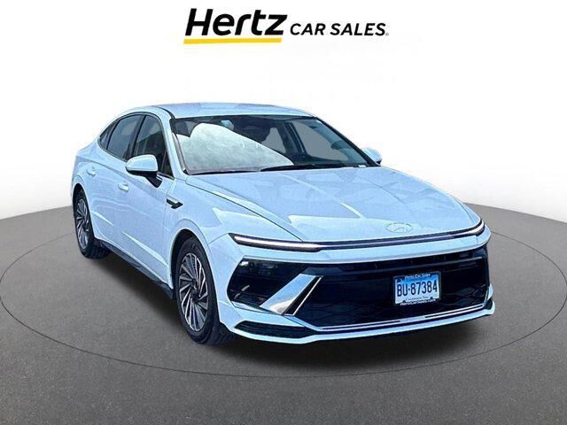 2025 HYUNDAI Sonata