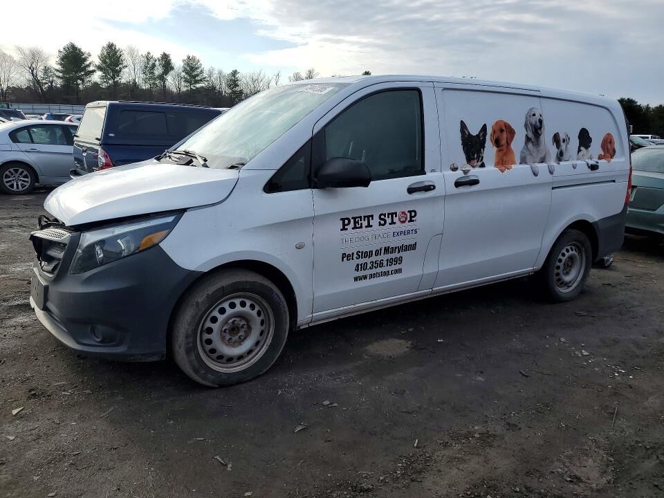 2018 MERCEDES-BENZ METRIS
