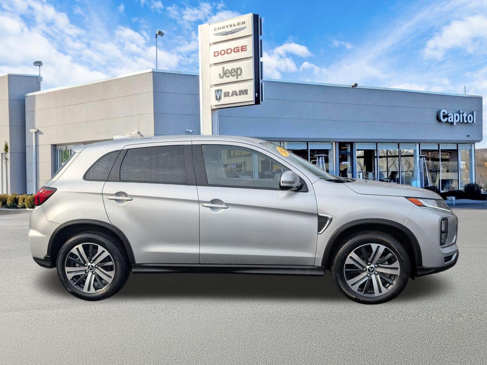 2025 MITSUBISHI Outlander Sport