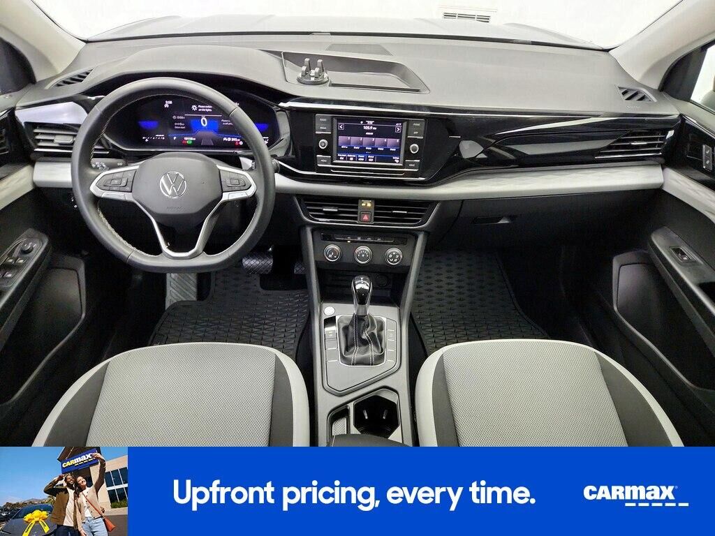 2022 VOLKSWAGEN Taos