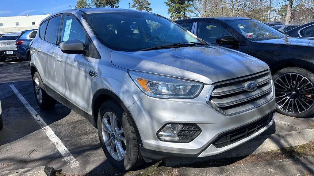 2017 FORD Escape