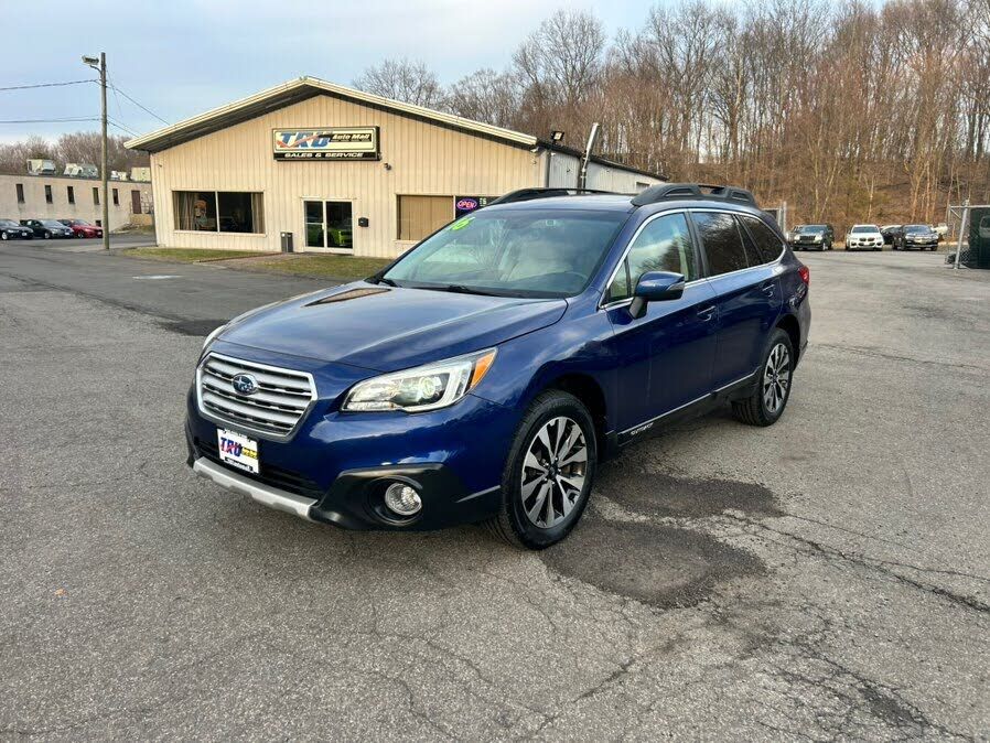 2016 SUBARU Outback
