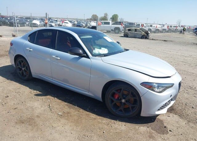 2020 ALFA ROMEO Giulia