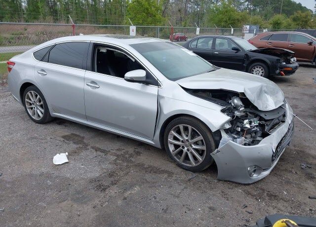 2014 TOYOTA Avalon