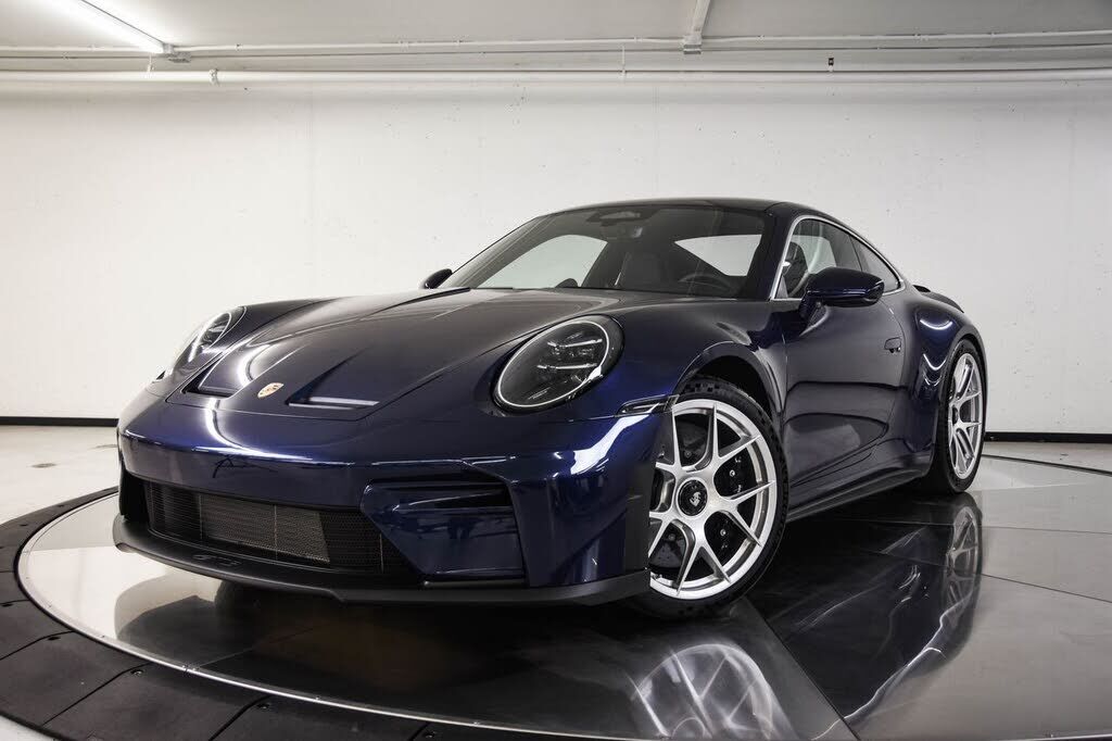 2026 PORSCHE 911