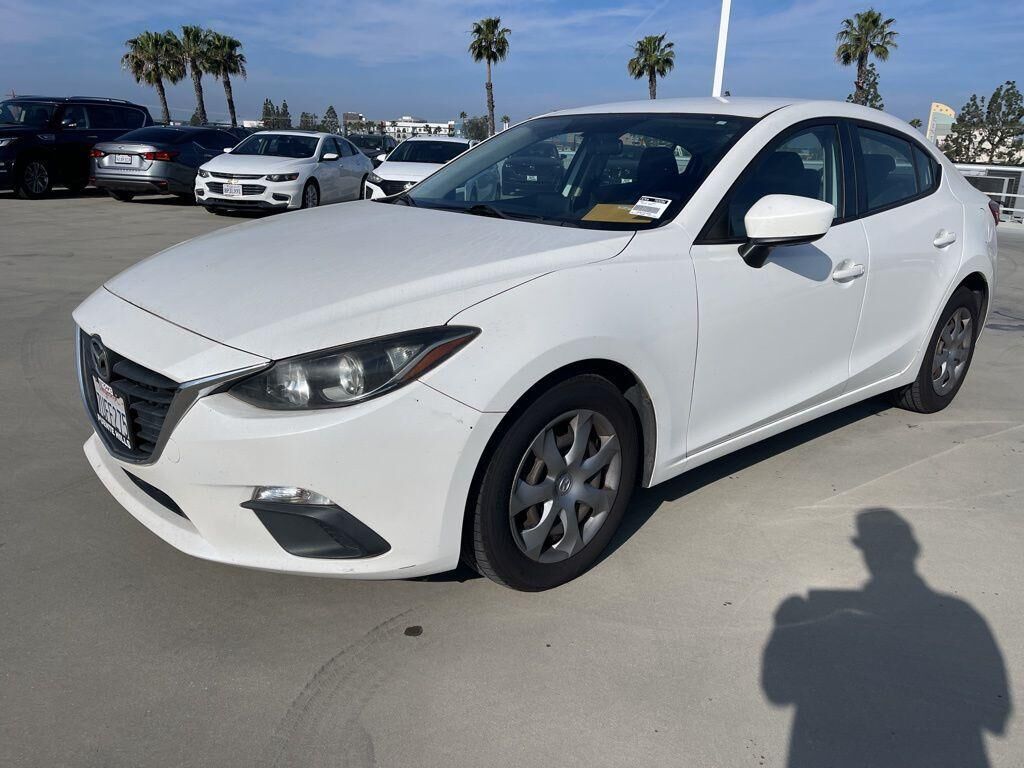 2016 MAZDA Mazda3
