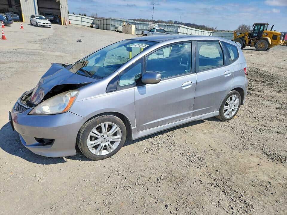 2010 HONDA Fit