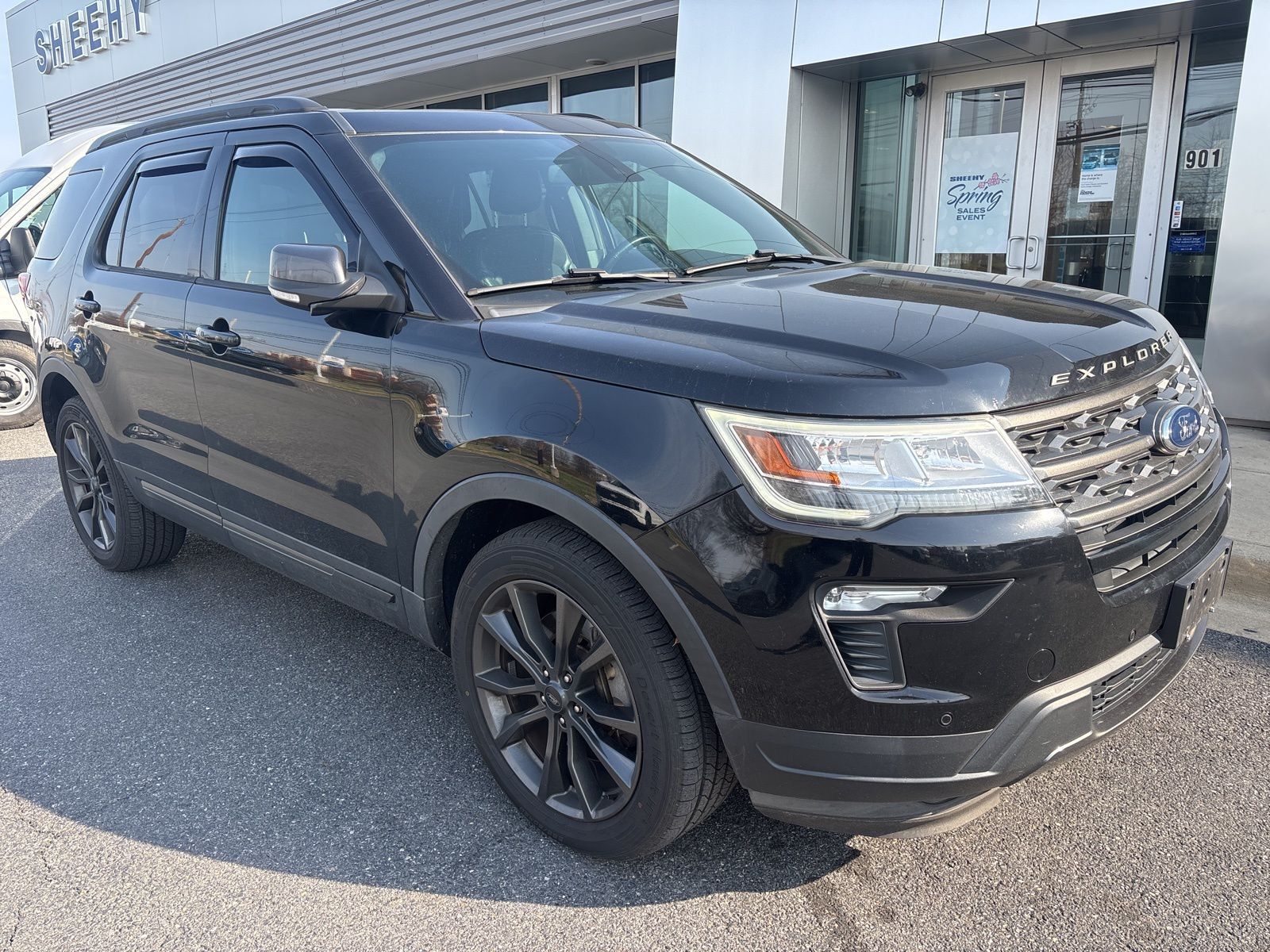 2018 FORD Explorer