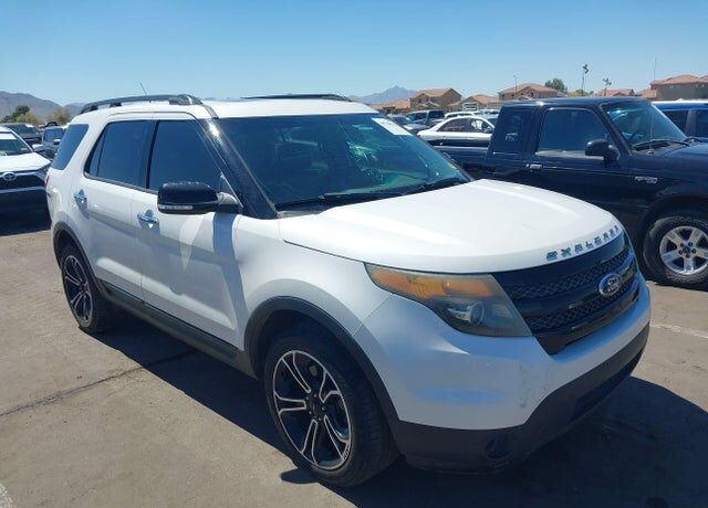 2014 FORD Explorer