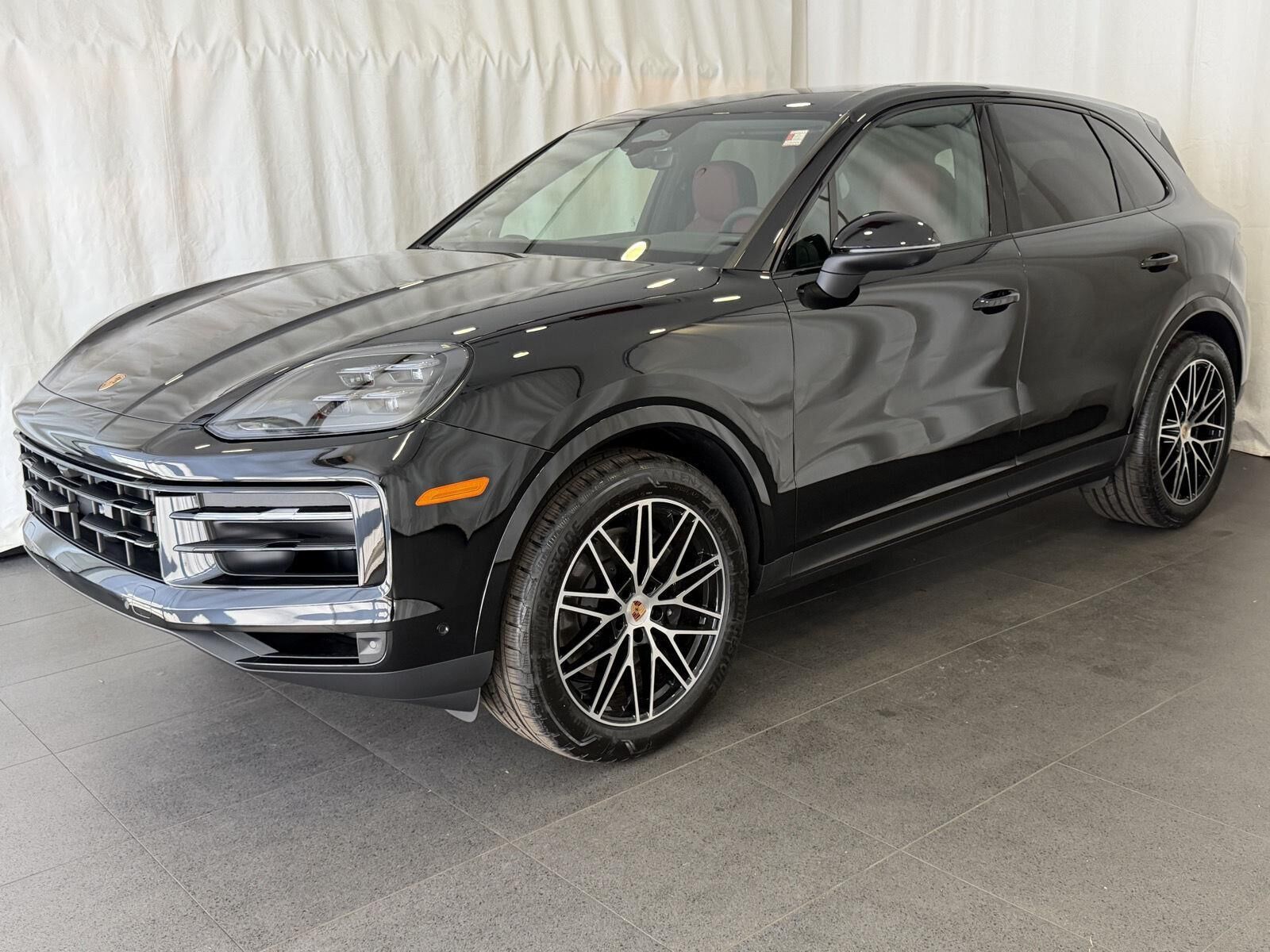2026 PORSCHE Cayenne