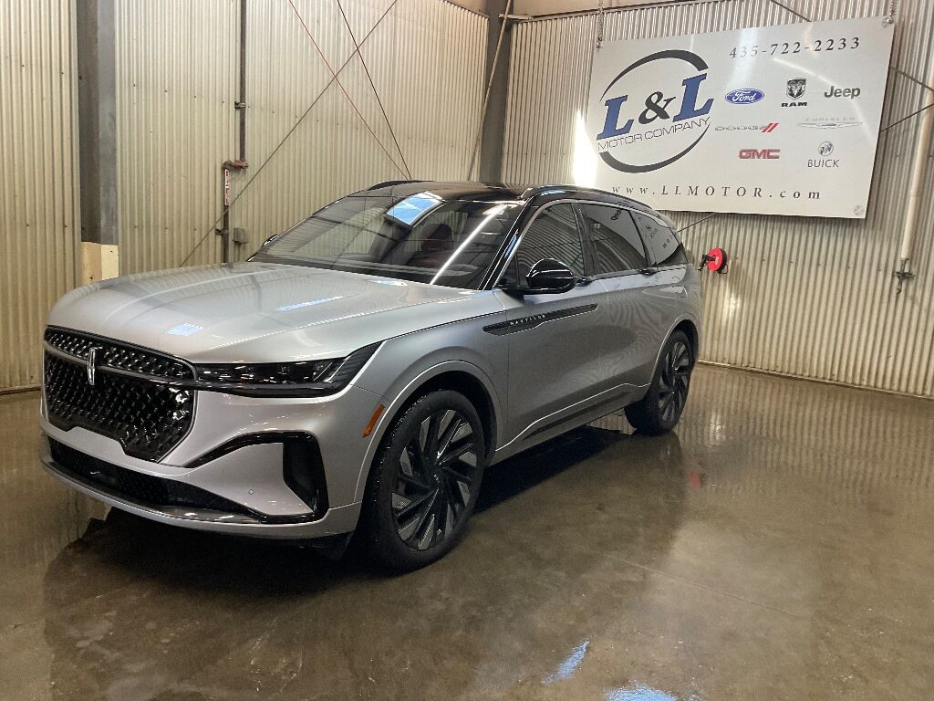 2025 LINCOLN Nautilus