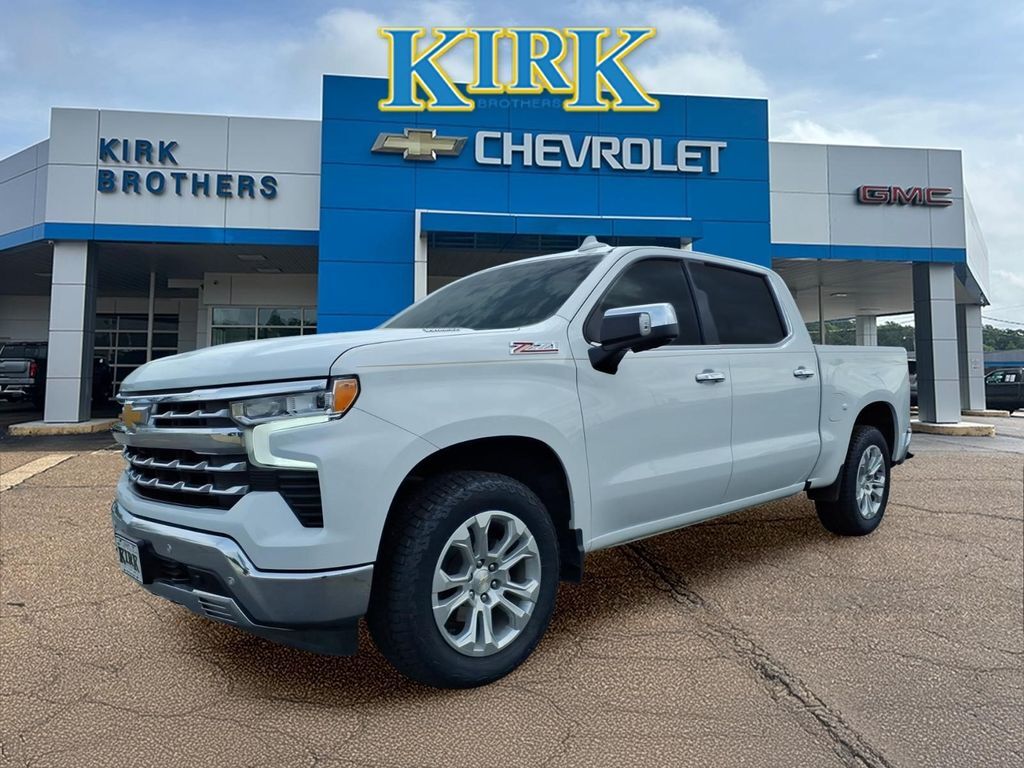 2024 CHEVROLET Silverado