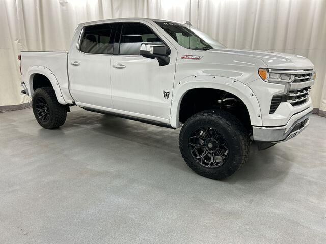 2025 CHEVROLET Silverado