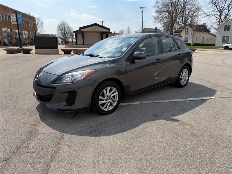 2013 MAZDA Mazda3