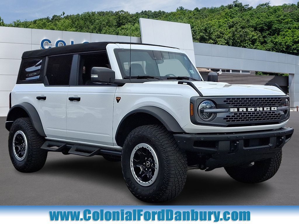 2023 FORD Bronco