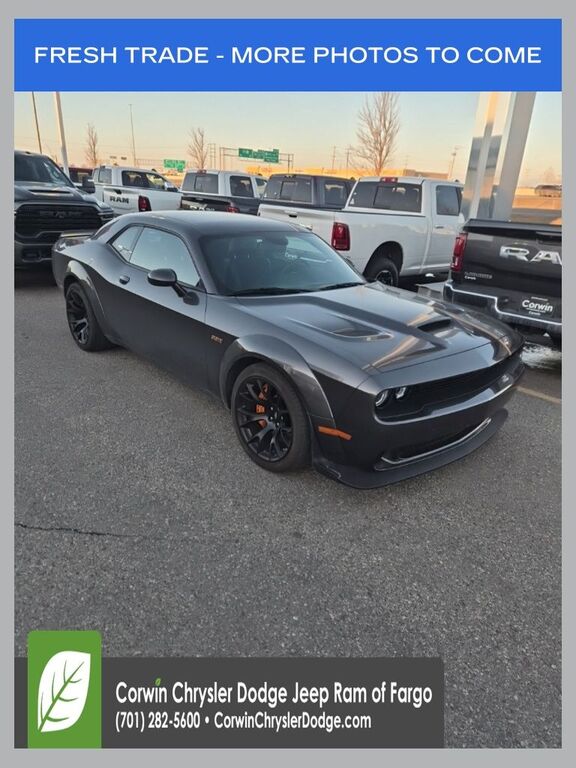 2022 DODGE Challenger