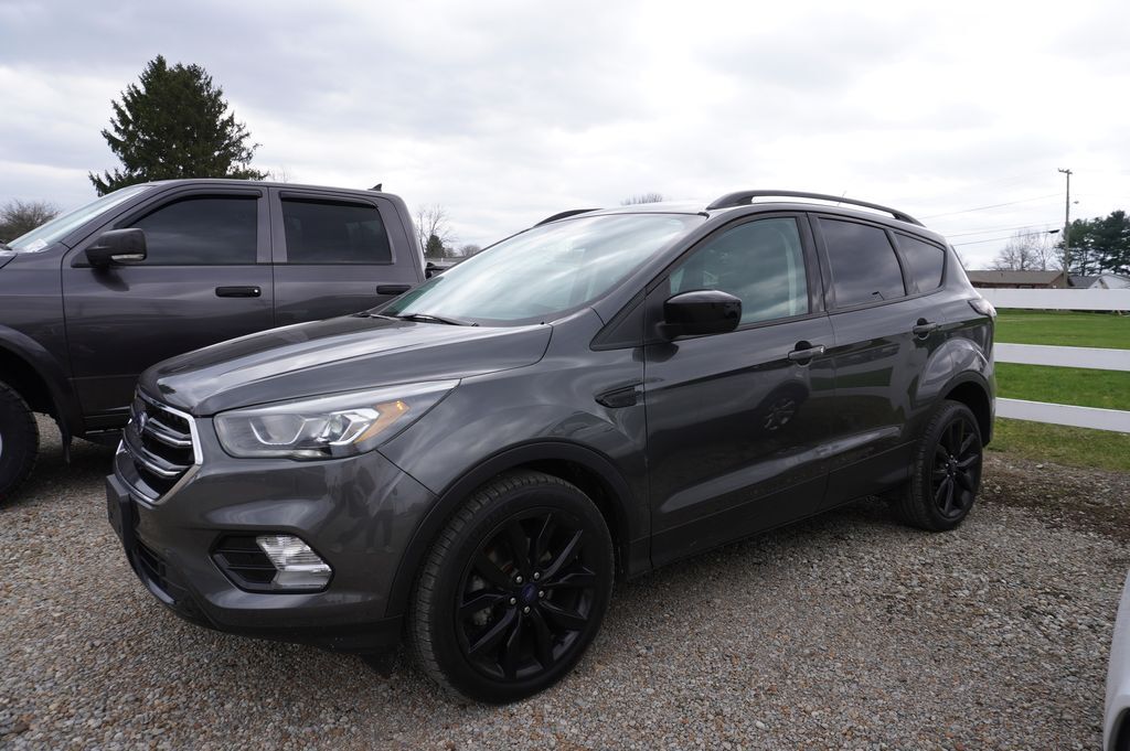2017 FORD Escape