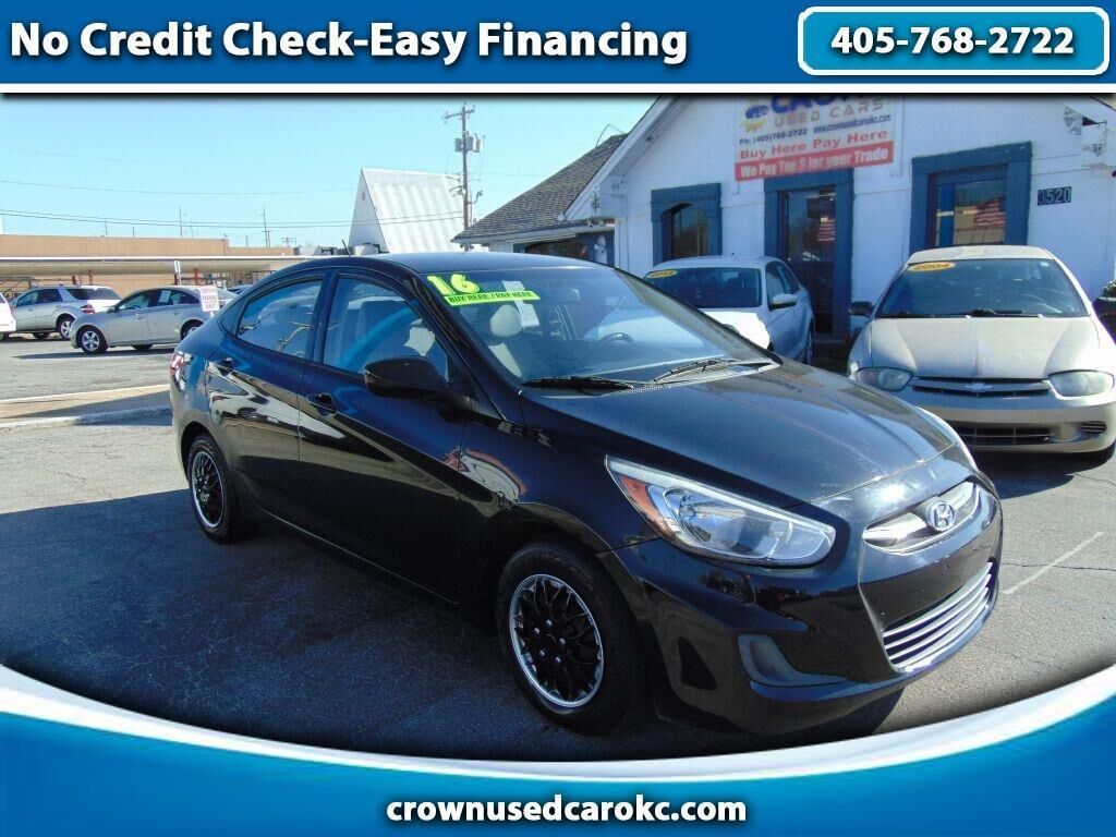2016 HYUNDAI Accent