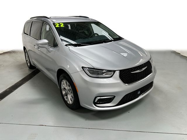 2022 CHRYSLER Pacifica