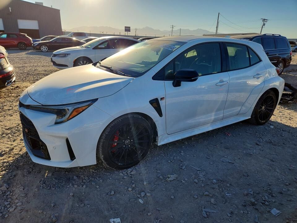 2024 TOYOTA GR COROLLA