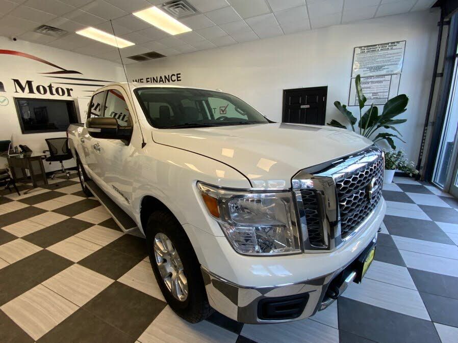 2018 NISSAN Titan
