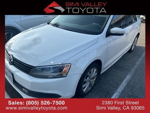 2011 VOLKSWAGEN Jetta