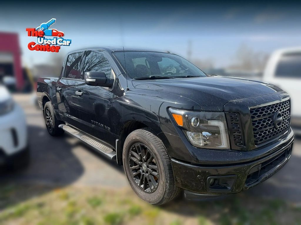 2019 NISSAN Titan