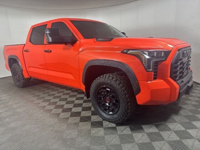 2022 TOYOTA Tundra
