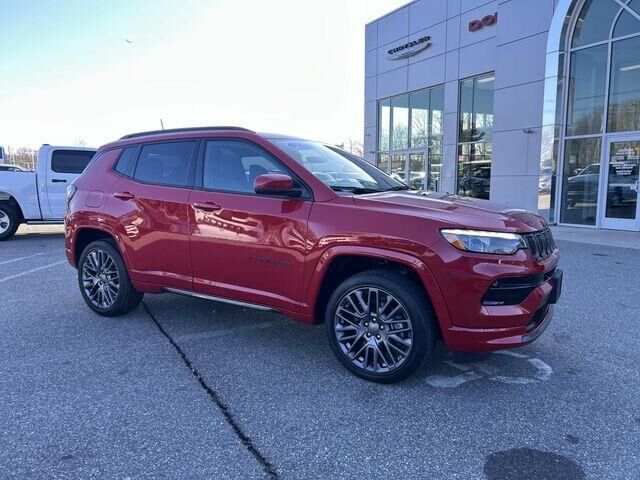 2023 JEEP Compass