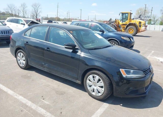 2013 VOLKSWAGEN Jetta