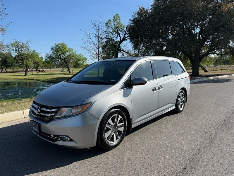 2017 HONDA Odyssey