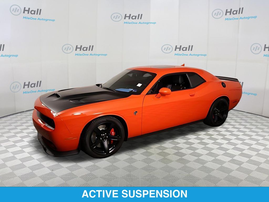 2017 DODGE Challenger