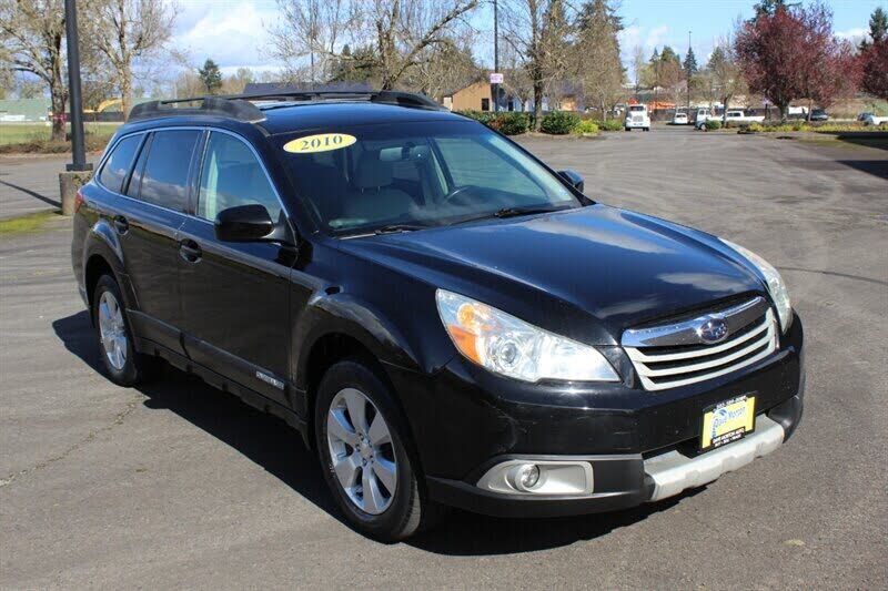 2010 SUBARU Outback